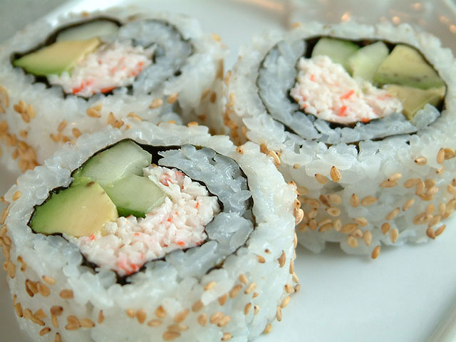 CALIFORNIA ROLLS FriendsEAT