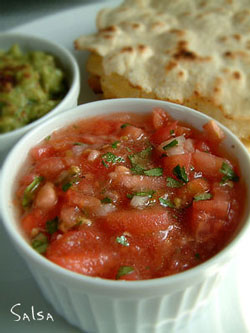 サルサソースの作り方 サルサソースのレシピ コーンチップ Salsa トマトの料理 メキシコ料理